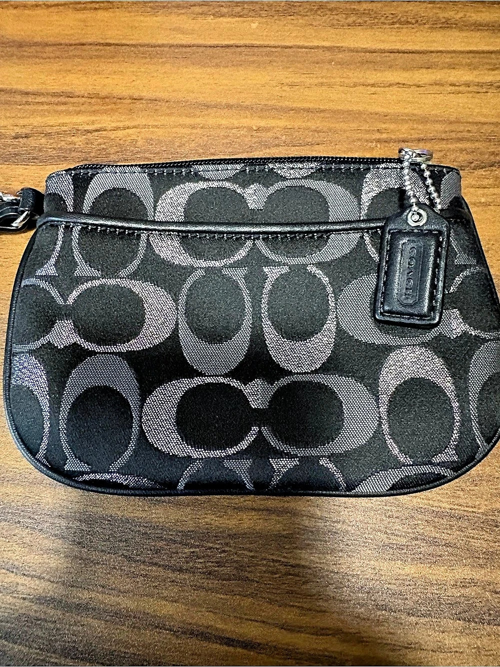 Coach Signature C Small Wristlet Crossbody Bag Black & Gray